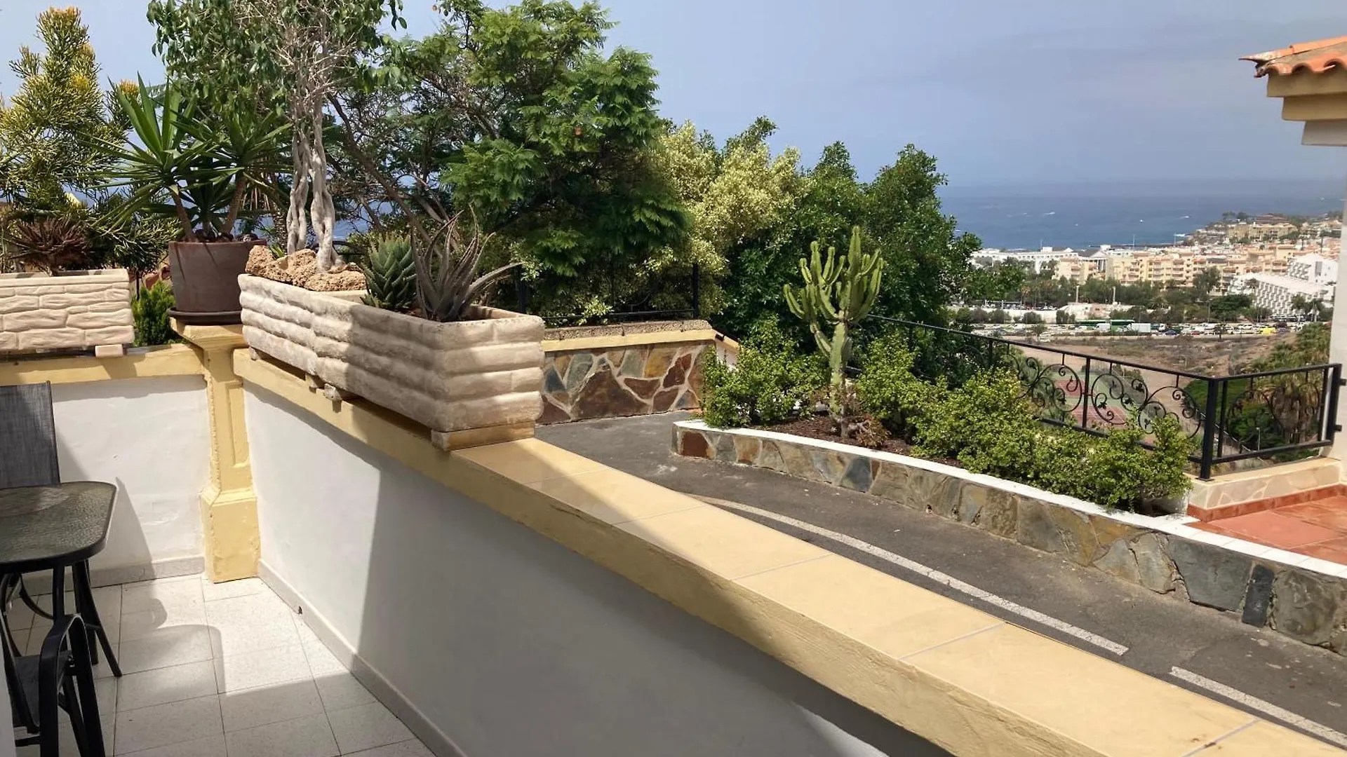 Seaescape With Ocean, King Size Bed, Wifi, Smart Tv, Free Parking 2 Pools Access Apartment Costa Adeje